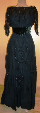 xxM403M High Class Edwardian gown